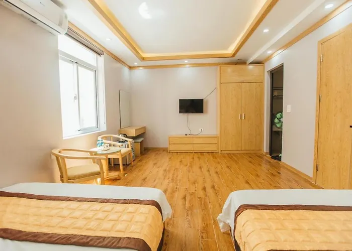 Căn Hộ 6 Ngủ View Biển Và View âu Tàu Tuần Châu - *